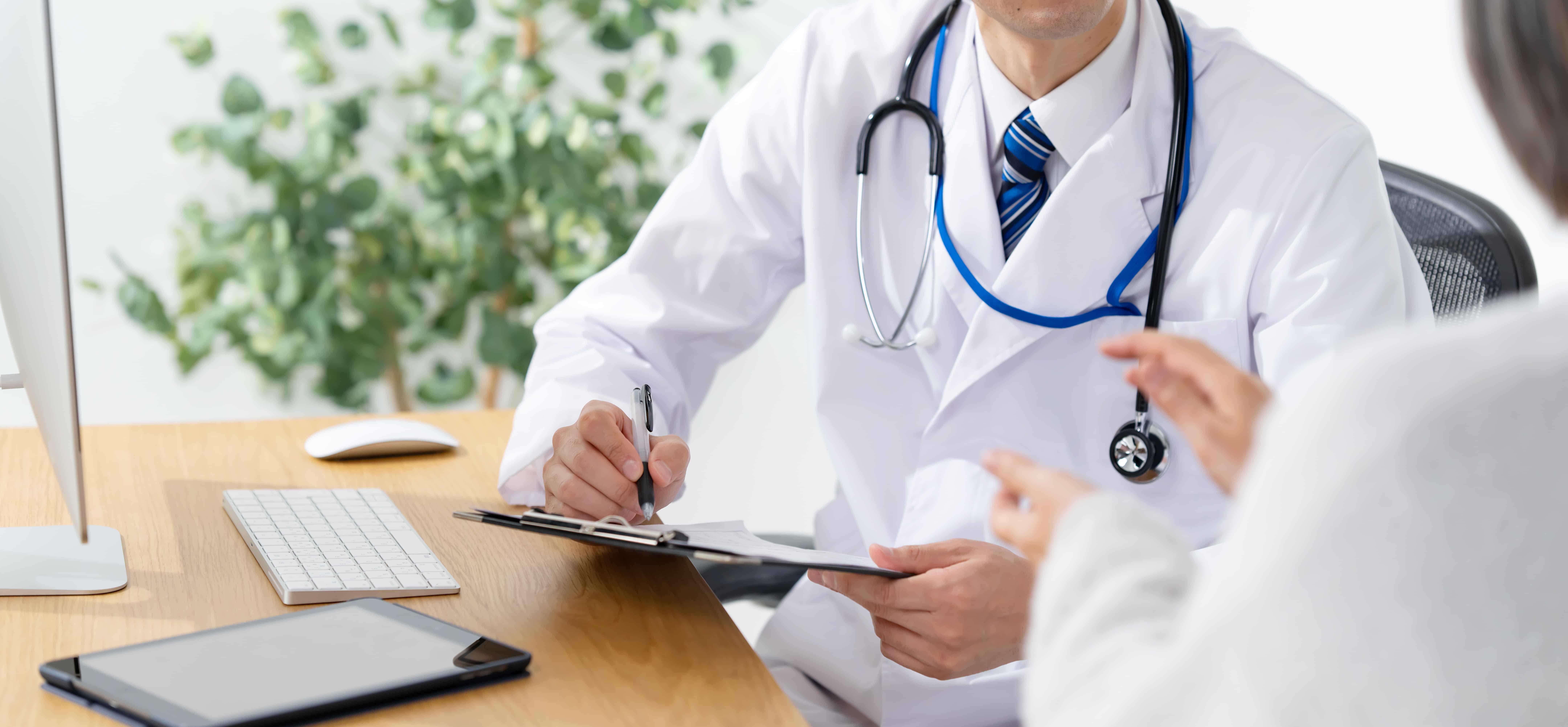 When to see a doctor for stomach issues in Japan